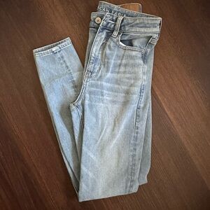 American Eagle skinny jeans